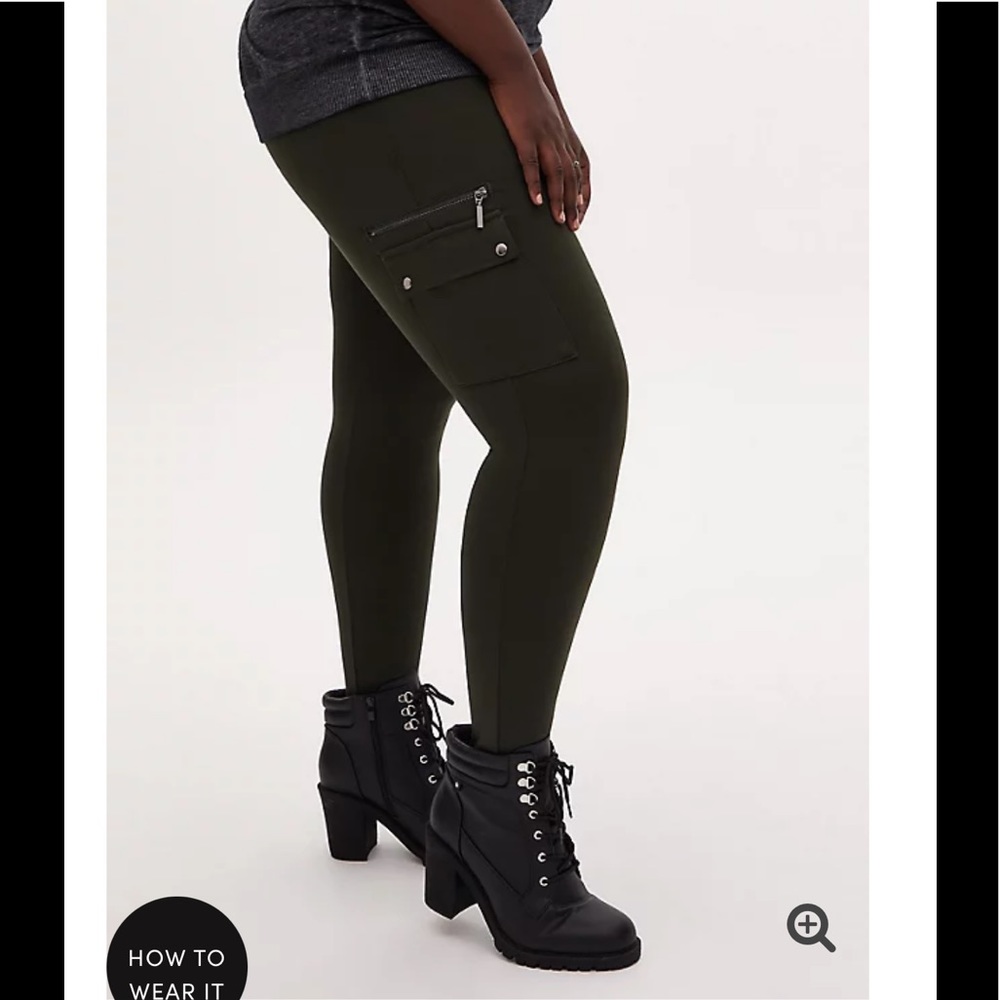 TORRID (nwot) Cargo ponte legging,  forest green